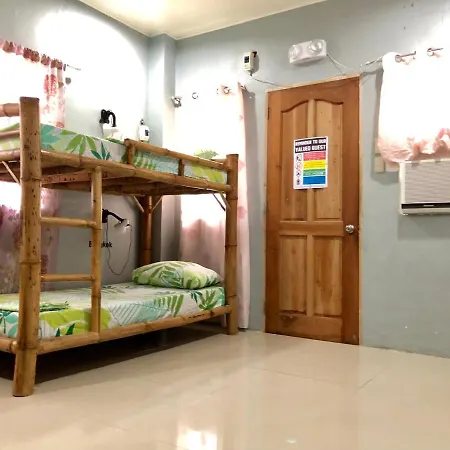 Lionfish Backpackers Malapascua (Adults Only) 호스텔